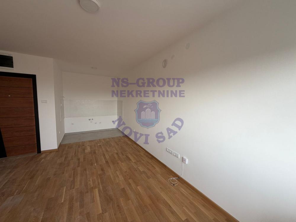 Slika 9 - Jendoiposoban stan na Klisi!